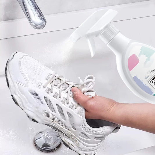 🚀 50% OFF Instant Shoe Cleaner - Keep Your Sneakers Looking New Anywhere!