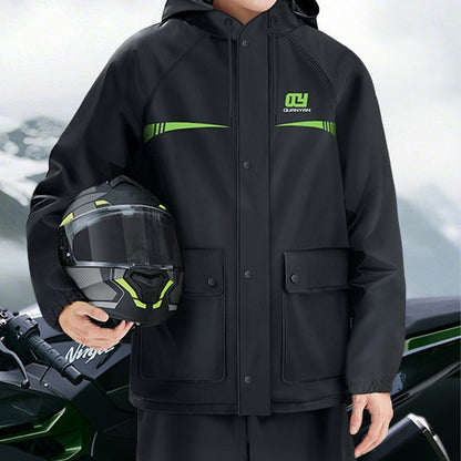 Fato de ciclismo impermeável com capuz