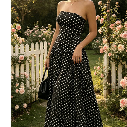 ✨ Vestido tomara que caia feminino com estampa de bolinhas - Essencial para férias elegantes! ✨