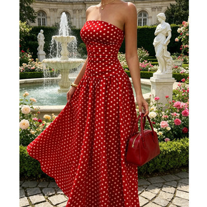 ✨ Vestido tomara que caia feminino com estampa de bolinhas - Essencial para férias elegantes! ✨