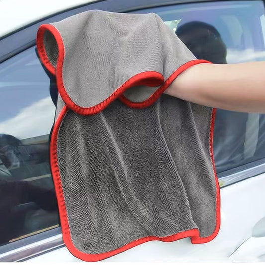 Presente prático para o carro! Toalha absorvente para secar o carro.