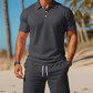 Conjunto de polo e shorts masculino para o verão